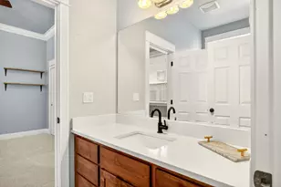 4742 Hathaway Dr, Medford, OR 97504 - Photo 21