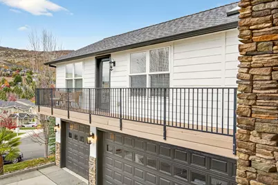 4742 Hathaway Drive, Medford, OR 97504 - Photo 37