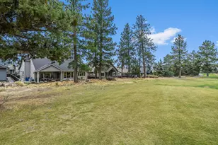 3043 NW Hidden Rdg Dr, Bend, OR 97703 - Photo 55