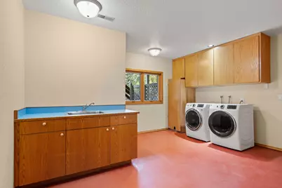 585 Nyla Lane, Ashland, OR 97520 - Photo 29