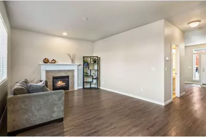 2876 NE Forum Drive, Bend, OR 97701 - Photo 9