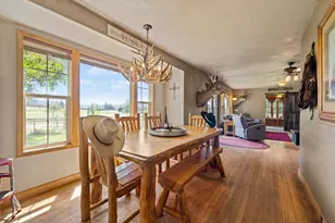 35429 McCartie Ln, Bonanza, OR 97623 - Photo 13