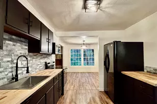 3115 Rockydale Rd, Cave Junction, OR 97523 - Photo 5