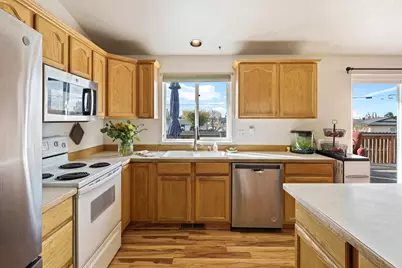 946 NW Negus Lane, Redmond, OR 97756 - Photo 15