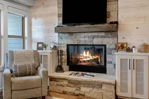 18575 Century Dr, Bend, OR 97702 - Photo 7