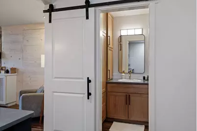 18575 Century Drive #1723/1724, Bend, OR 97702 - Photo 9