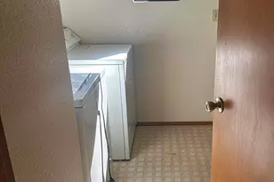 1710 SW Brownell Ave, Grants Pass, OR 97526 - Photo 15