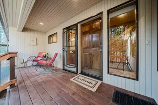 70179 Atherium, Black Butte Ranch, OR 97759 - Photo 3