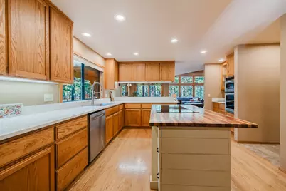 70179 Atherium, Black Butte Ranch, OR 97759 - Photo 13