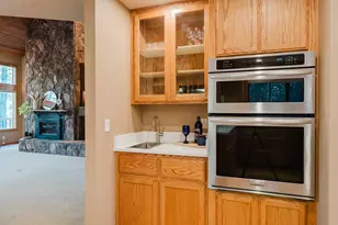 70179 Atherium, Black Butte Ranch, OR 97759 - Photo 21