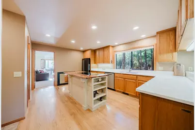 70179 Atherium, Black Butte Ranch, OR 97759 - Photo 15