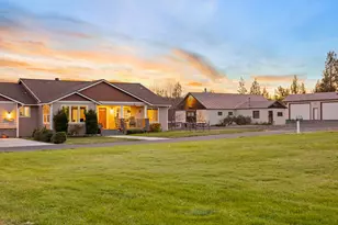 21115 Young Ave, Bend, OR 97703 - Photo 5