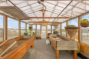 21115 Young Ave, Bend, OR 97703 - Photo 37