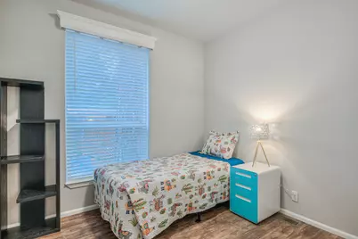 61040 S Queens Drive #18, Bend, OR 97702 - Photo 13