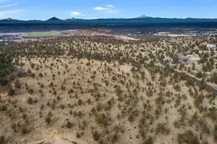 5680 NW 19th St, Terrebonne, OR 97760 - Photo 1