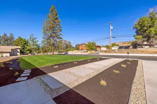 6010 Shasta Way, Klamath Falls, OR 97603 - Photo 11