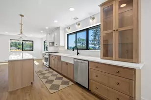 6010 Shasta Way, Klamath Falls, OR 97603 - Photo 31