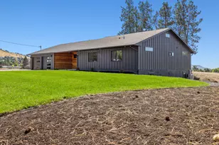 6010 Shasta Way, Klamath Falls, OR 97603 - Photo 9