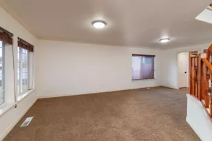 1451 NW Spruce Ct, Redmond, OR 97756 - Photo 7