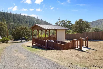 4456 Highway 238, Jacksonville, OR 97530 - Photo 57