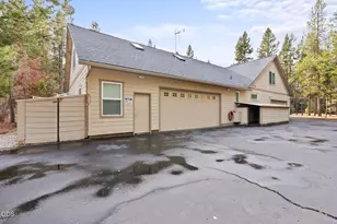55815 Lost Rider Loop, Bend, OR 97707 - Photo 47
