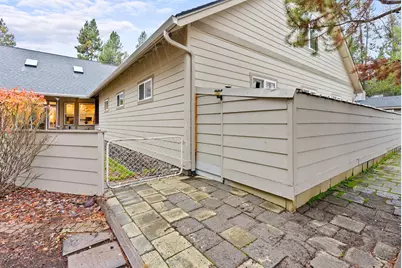 55815 Lost Rider Loop, Bend, OR 97707 - Photo 27