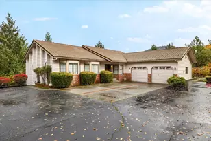 495 Harper Loop, Grants Pass, OR 97527 - Photo 1