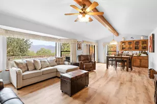 495 Harper Loop, Grants Pass, OR 97527 - Photo 3