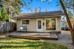 254 NW Congress St, Bend, OR 97703 - Photo 19