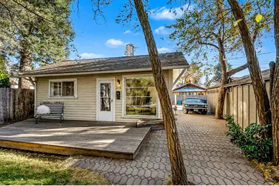 254 NW Congress Street, Bend, OR 97703 - Photo 1