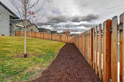 728 NE Brookstone Drive, Prineville, OR 97754 - Photo 35