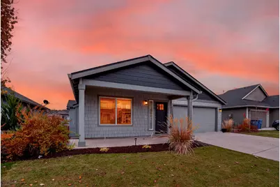 728 NE Brookstone Drive, Prineville, OR 97754 - Photo 1