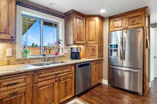 627 NW Martingale Rd, Prineville, OR 97754 - Photo 17