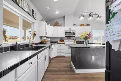 2330 NE Wilcox Avenue, Terrebonne, OR 97760 - Photo 13