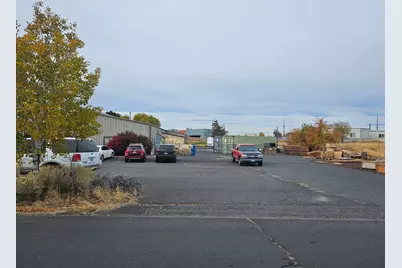 1001 SW 1st Street, Redmond, OR 97756 - Photo 13