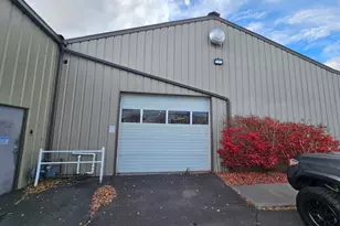 1001 SW 1st St, Redmond, OR 97756 - Photo 11