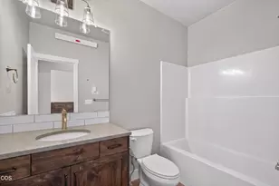 3954 SW 39th St, Redmond, OR 97756 - Photo 19