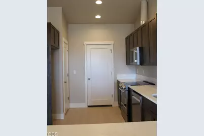 3954 SW 39th Street #Lot 38, Redmond, OR 97756 - Photo 5