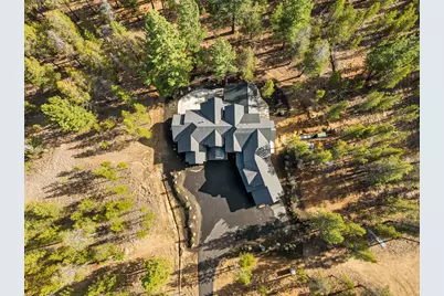 55850 S Century Drive, Bend, OR 97707 - Photo 19