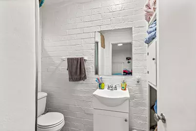 1048 W 13th Street, Medford, OR 97501 - Photo 11