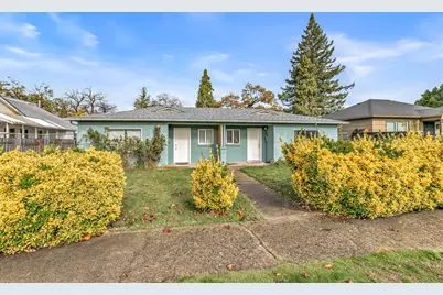 1048 W 13th Street, Medford, OR 97501 - Photo 1