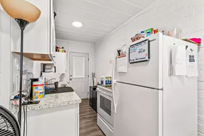 1048 W 13th Street, Medford, OR 97501 - Photo 7