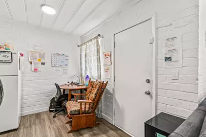 1048 W 13th Street, Medford, OR 97501 - Photo 7