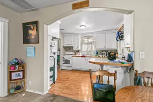 341 Haven St, Medford, OR 97501 - Photo 9