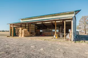 24605 Dodds Rd, Bend, OR 97701 - Photo 47