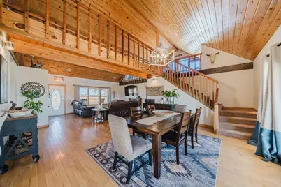 24605 Dodds Road, Bend, OR 97701 - Photo 13