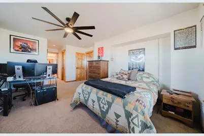 24605 Dodds Road, Bend, OR 97701 - Photo 35