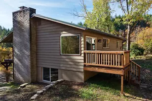 5015 Hwy 227, Trail, OR 97541 - Photo 47