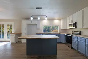 5015 Hwy 227, Trail, OR 97541 - Photo 5