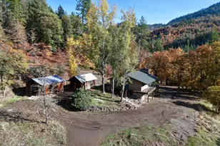 5015 Hwy 227, Trail, OR 97541 - Photo 43